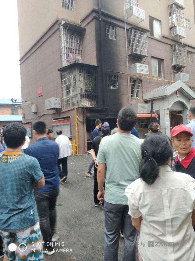 南昌新建區(qū)一小區(qū)煤氣罐爆炸， 4 人受傷